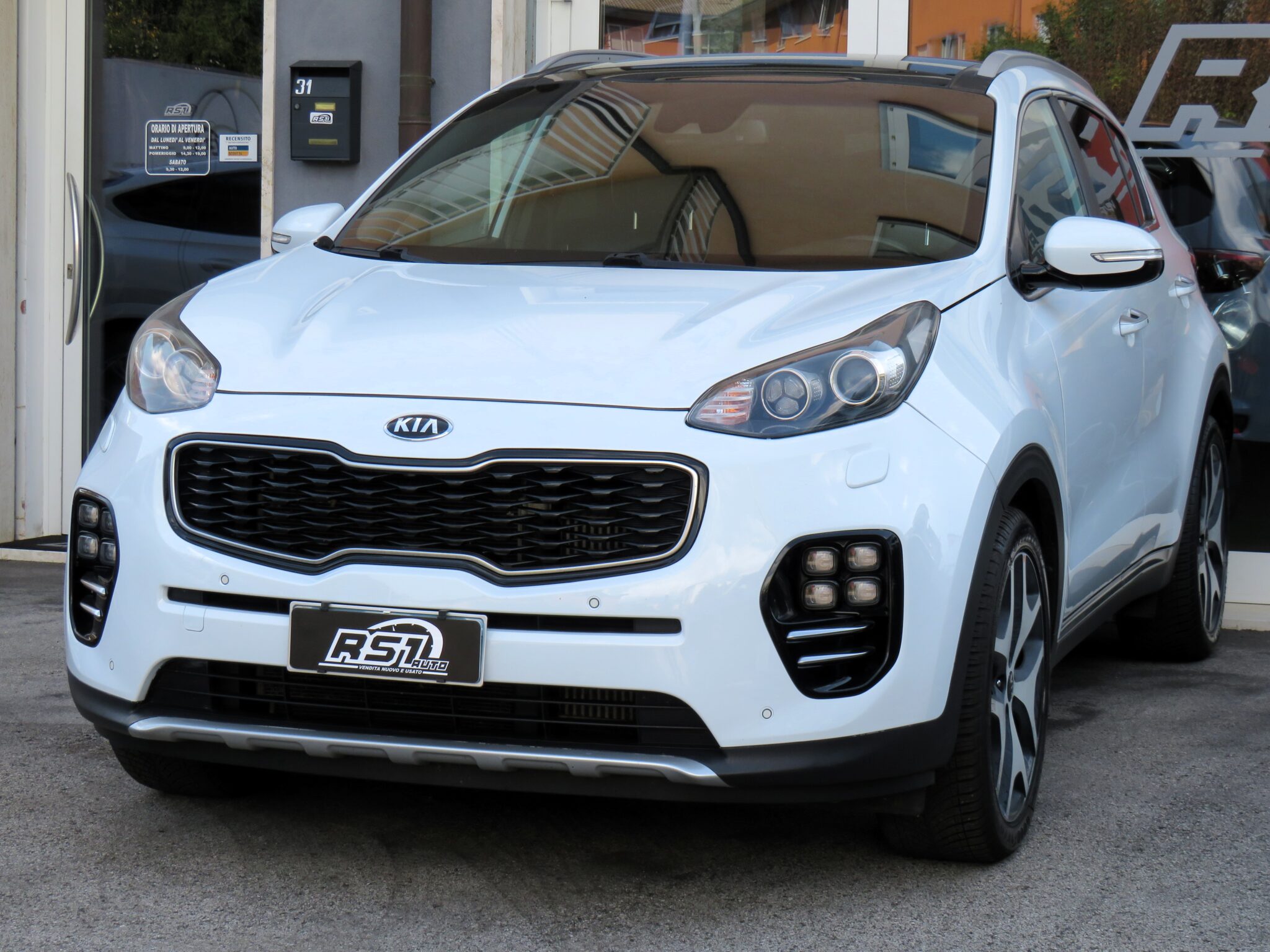 KIA SPORTAGE