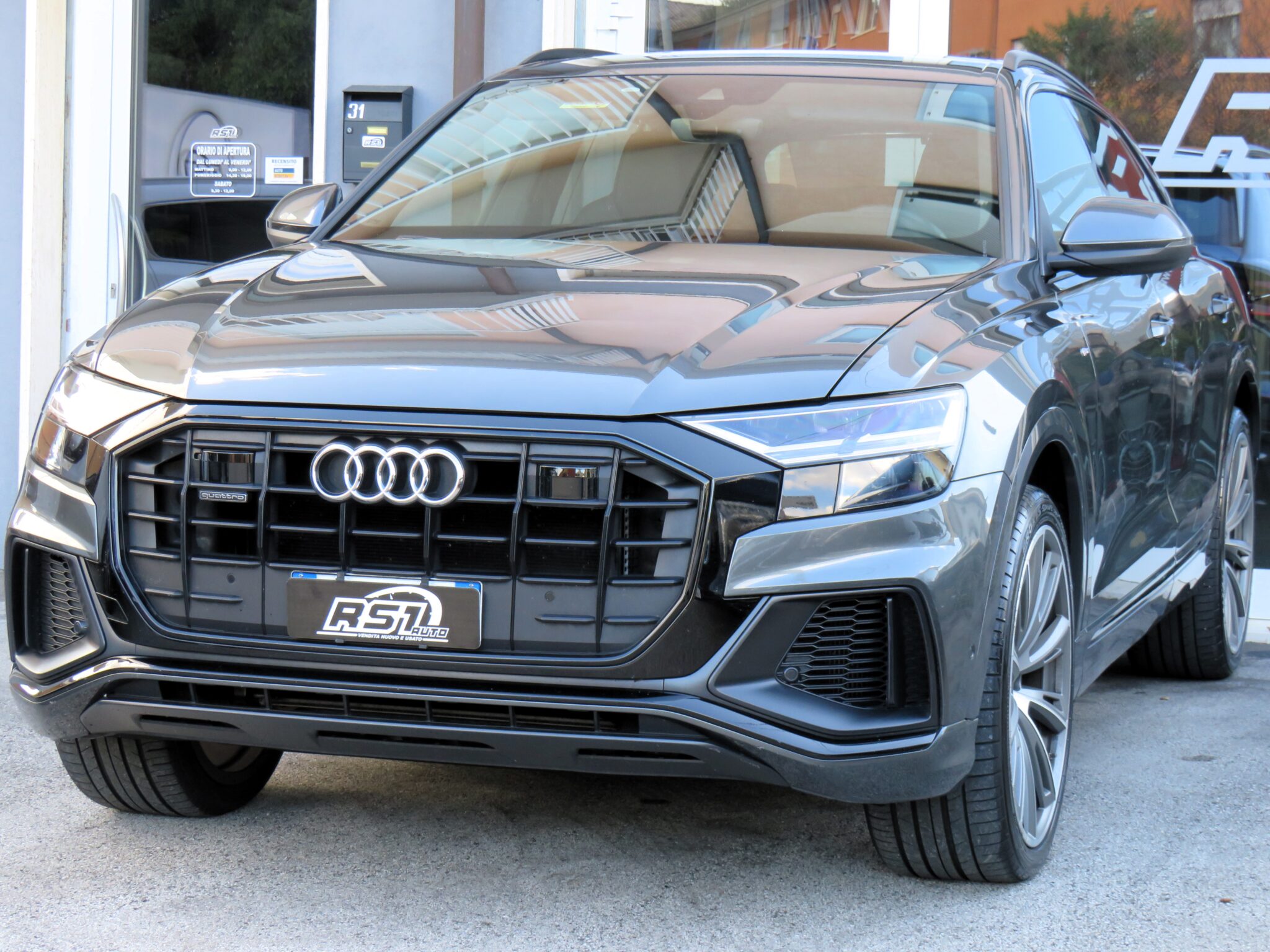 Audi Q8