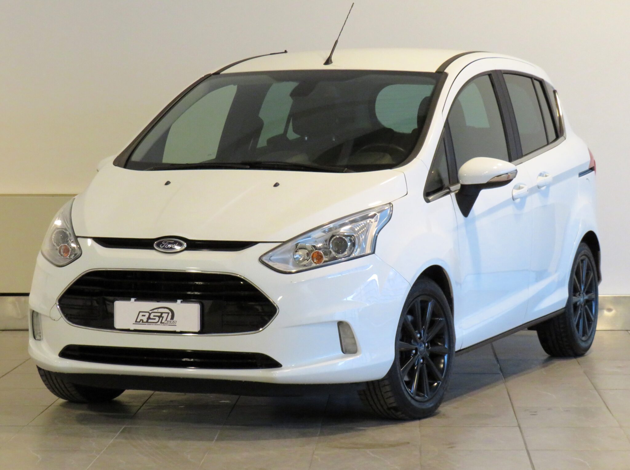 FORD BMAX