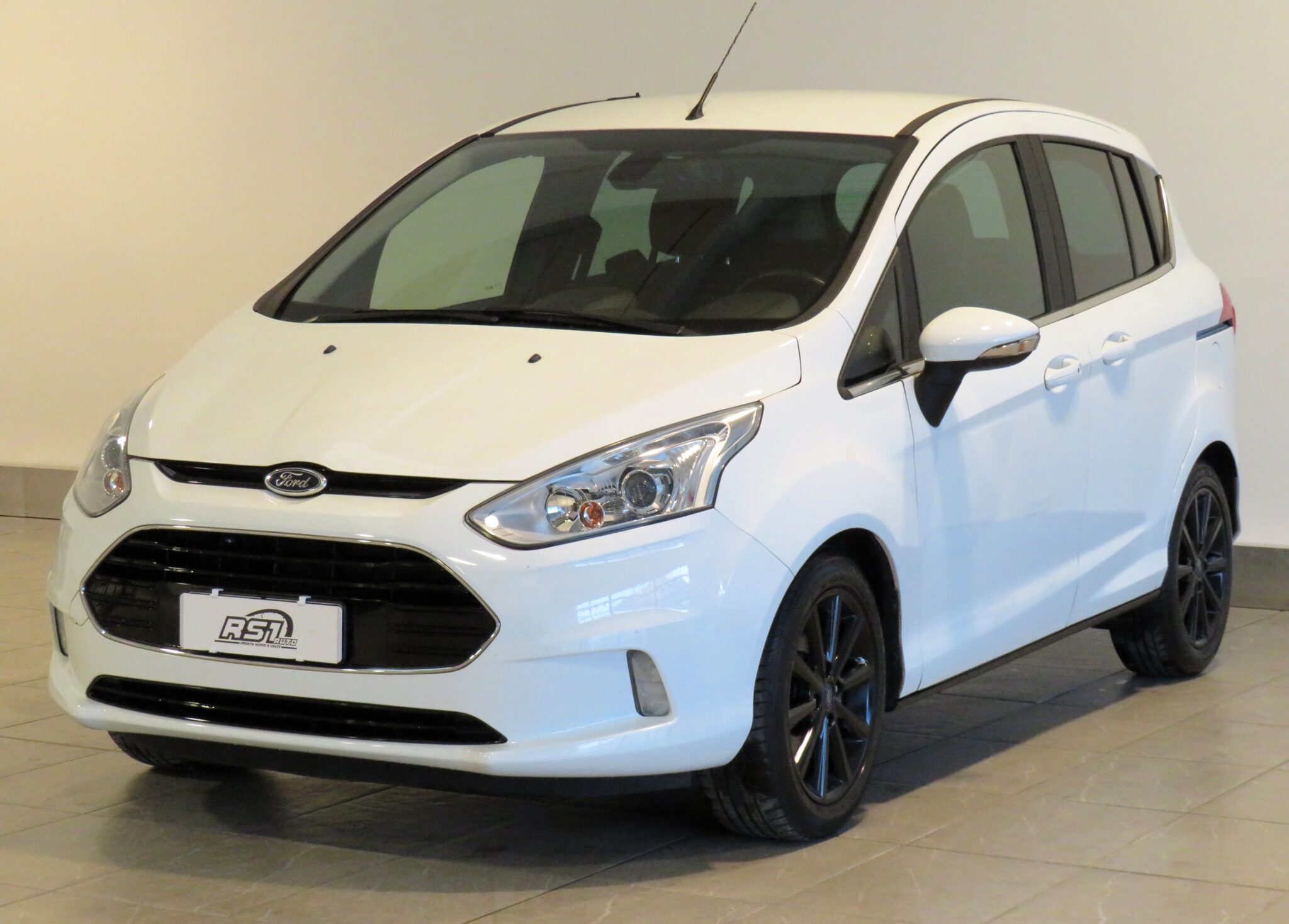 FORD BMAX