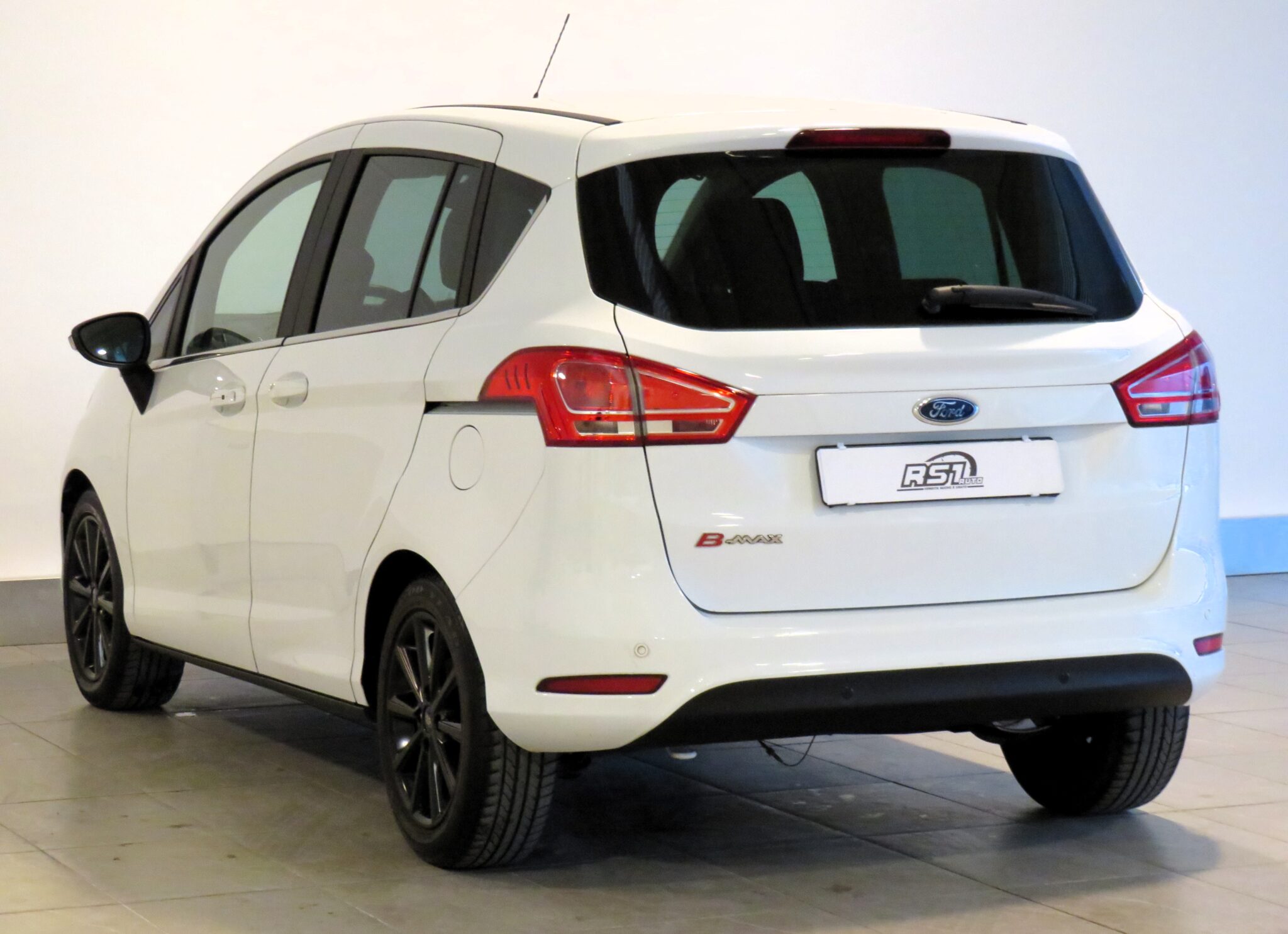 FORD BMAX