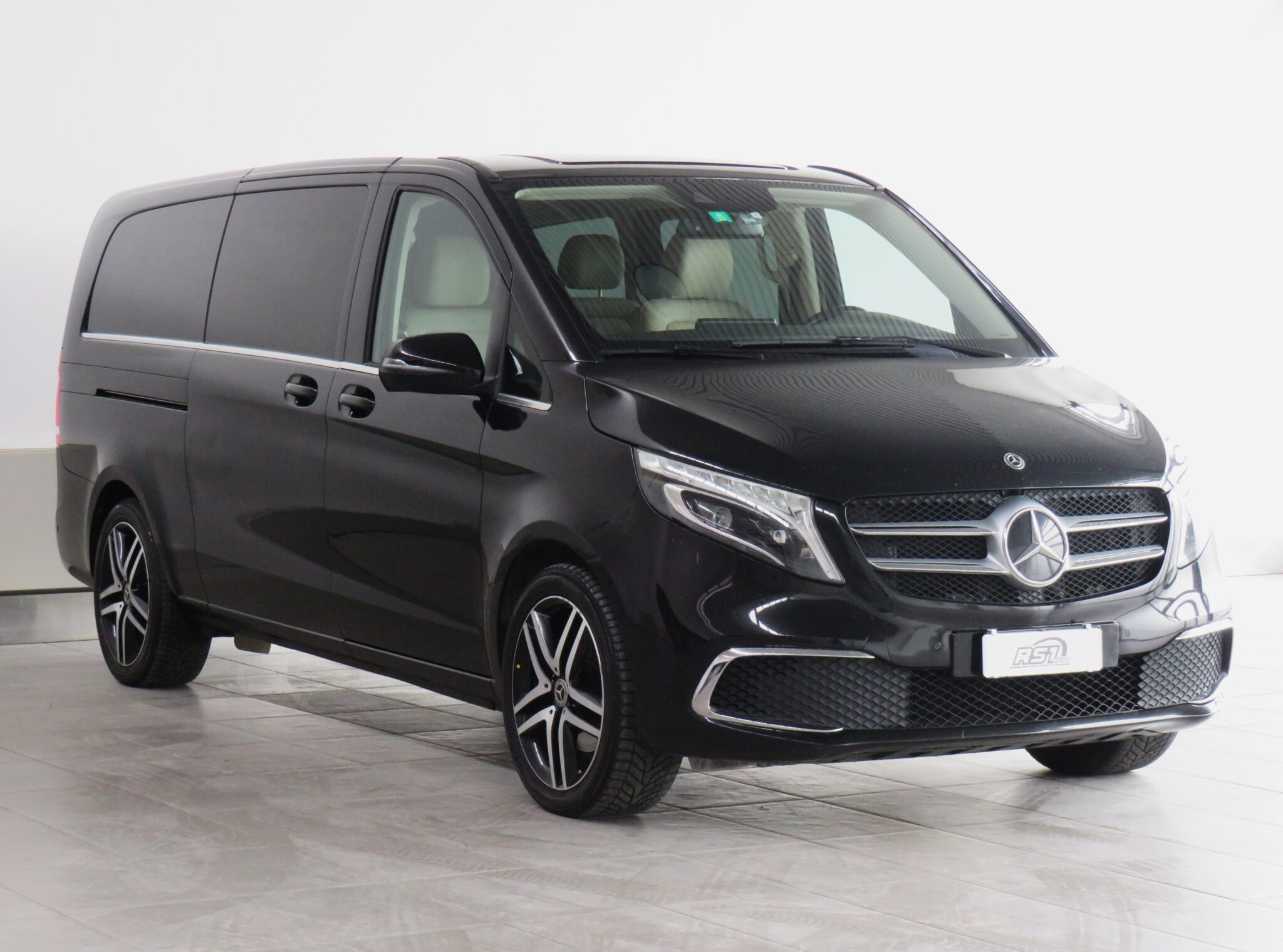 Mercedes-Benz V